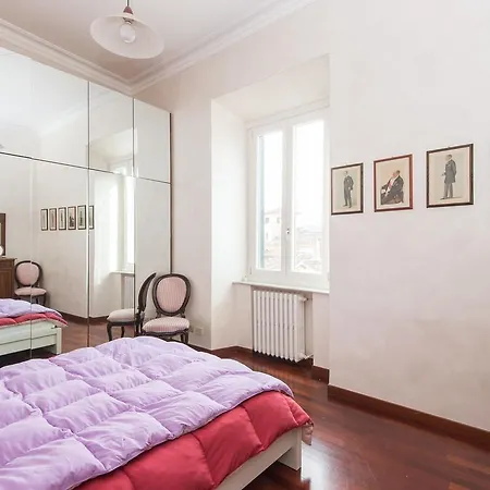 Rsh Lungotevere Apartment Rome